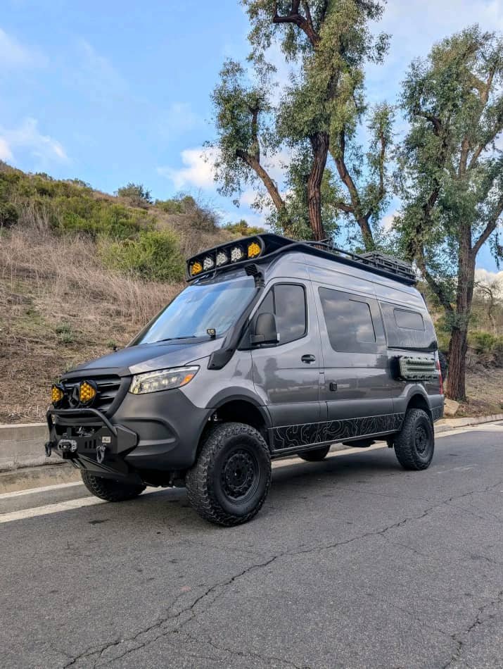 mercedes sprinter 4x4 camper
