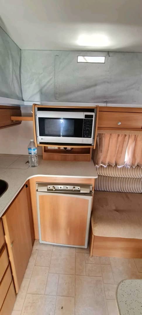 Basic kitchenette inside the 2007 Jayco J Series Poptop Caravan