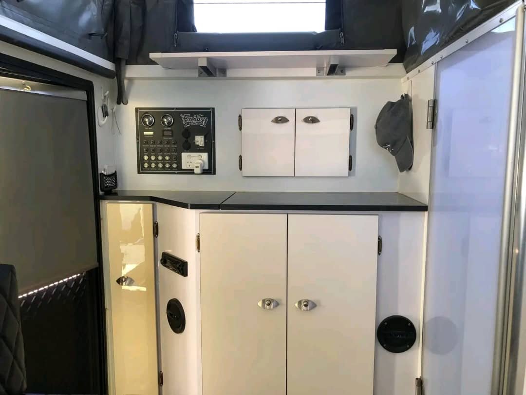 Solitude 390RKR electrical control panel and monitoring system