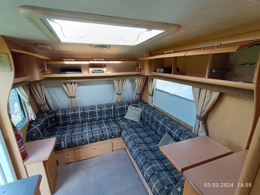 Front lounge converting to single or double beds