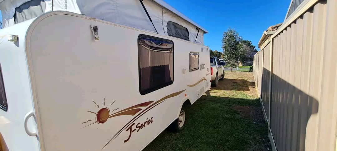 Overall condition of interior and exterior of 2007 Jayco Poptop Caravan