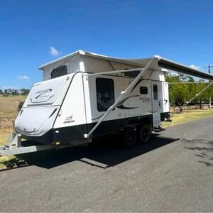 Full Ensuite Jayco Class C RV 2018 Jayco Journey Off-Road touring caravan exterior off-grid capable luxury full ensuite RV