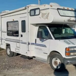 Angled front view of 2001 Chevy coachmen rv for sale