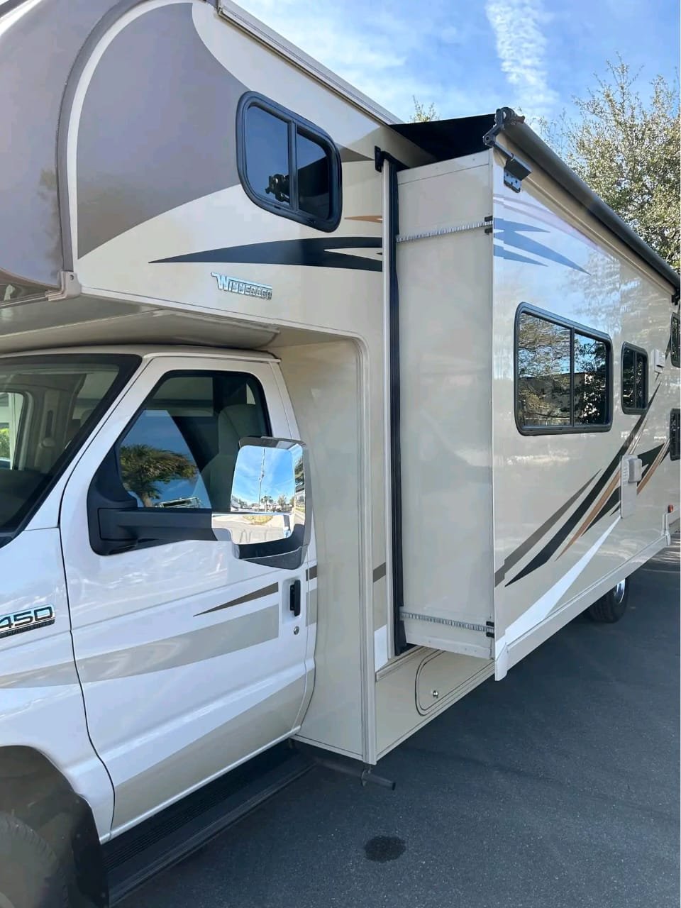 Cab-over bunk sleeping area in Class C motorhome