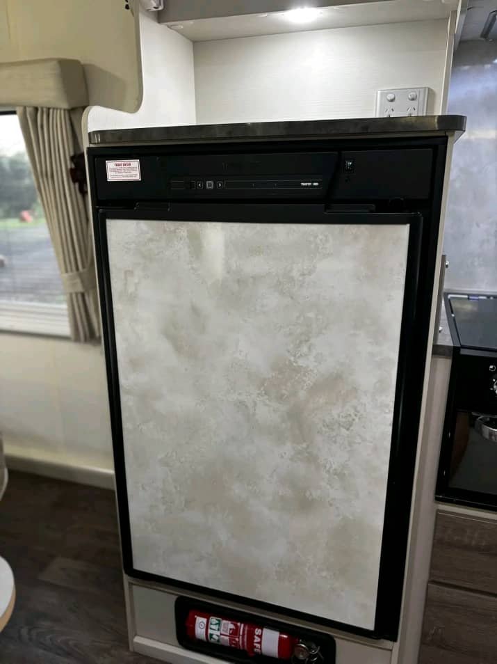Three way fridge in Jergens Skygazer caravan